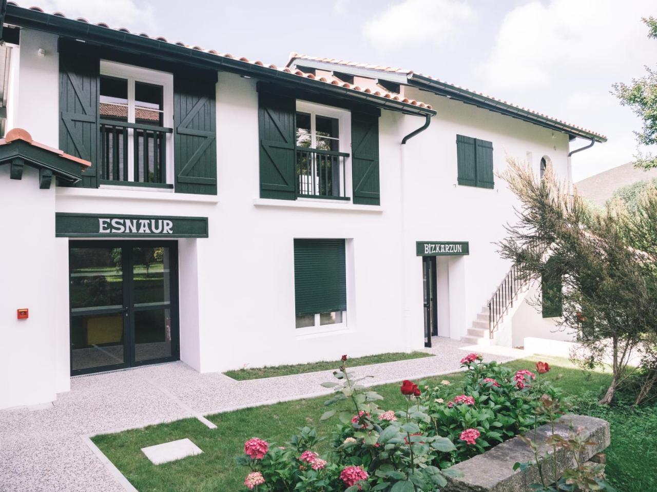 Hotel De La Rhune آسكا المظهر الخارجي الصورة